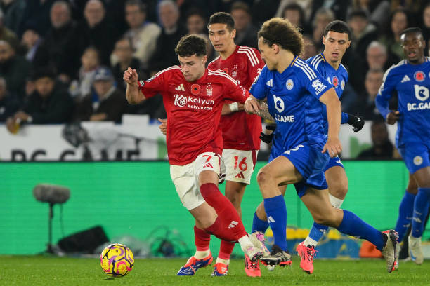 是飞翼队亟 是飞翼队亟