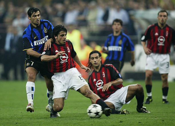 蒯纪闻入选！上海海港一线队名单：共35人！武磊领衔，维塔尔在列.